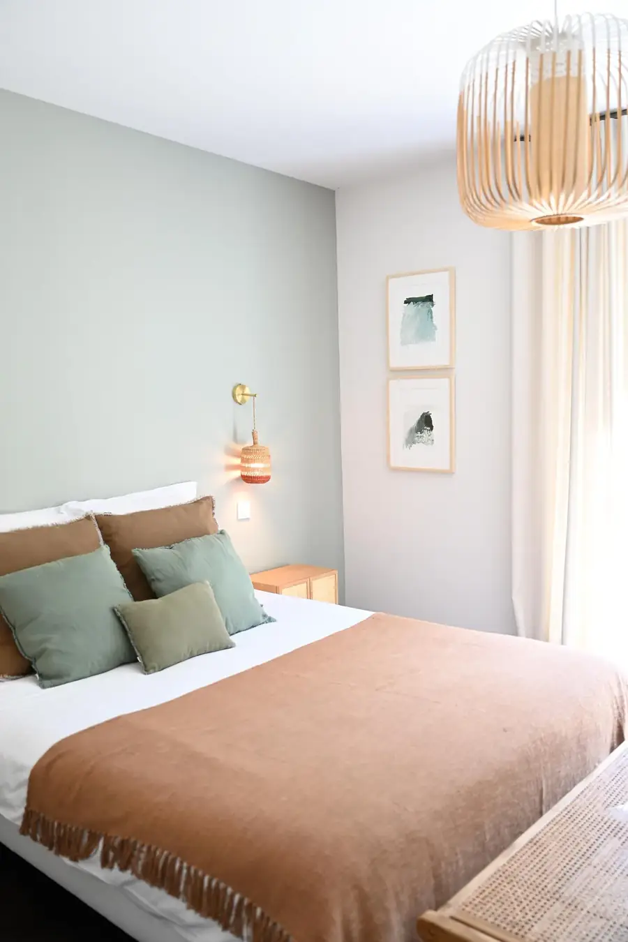 Chambre vert d'eau